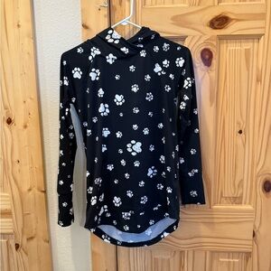 Black and White Paw Print Amber Top